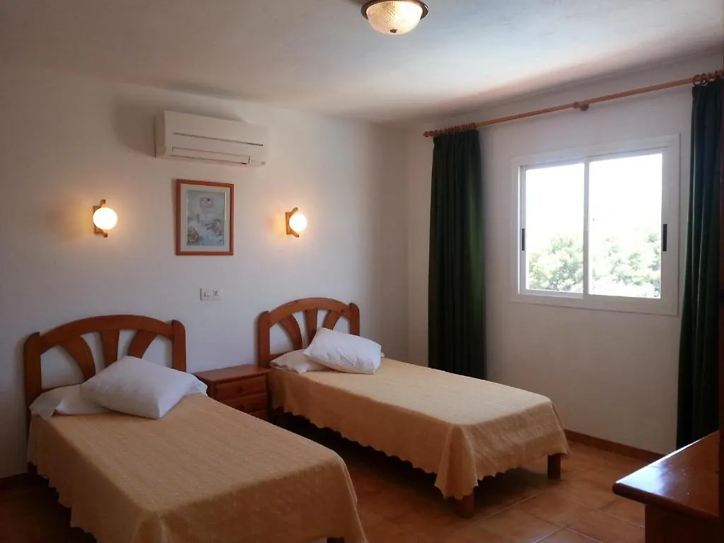 Aparthotel Apartamentos Vista Al Puerto San Antonio